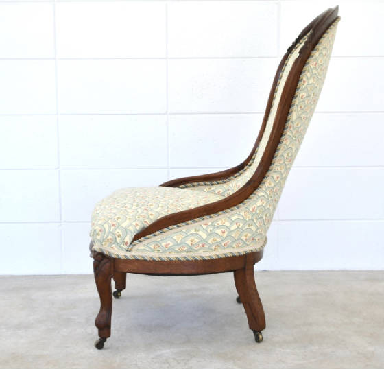 19thcenturyblueyellowfloralscallopedpatternupholsteredspoonbacksidechairshs0050000200914.jpg