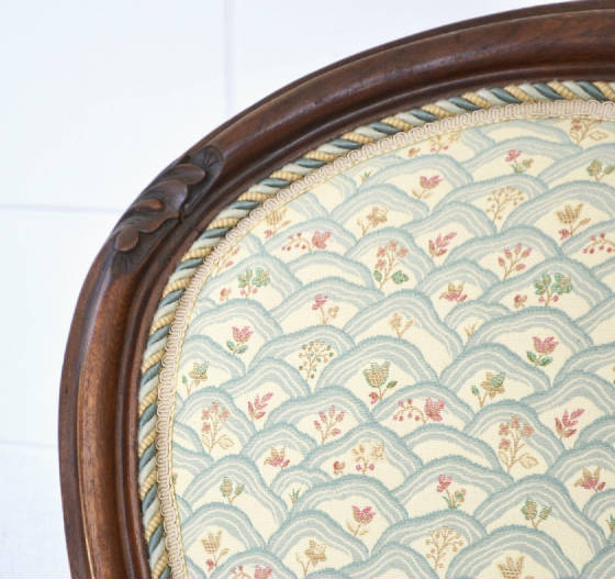 19thcenturyblueyellowfloralscallopedpatternupholsteredspoonbacksidechairshs0050000200916.jpg
