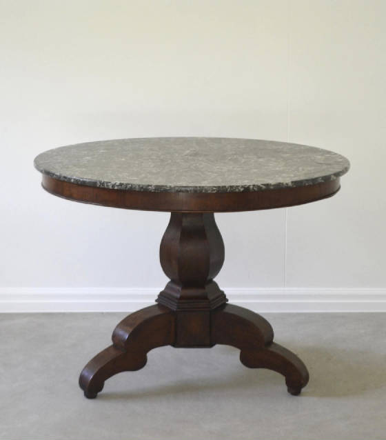 19thcenturymarbletopcentertableswa0050002200114.jpg