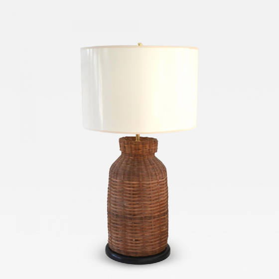 MidCenturyWovenRattanCylindricalFormTableLamp1.jpg