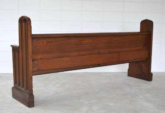 early20thcenturylongwoodenbenchwitharmsandhighbackcsv0030000200405.jpg