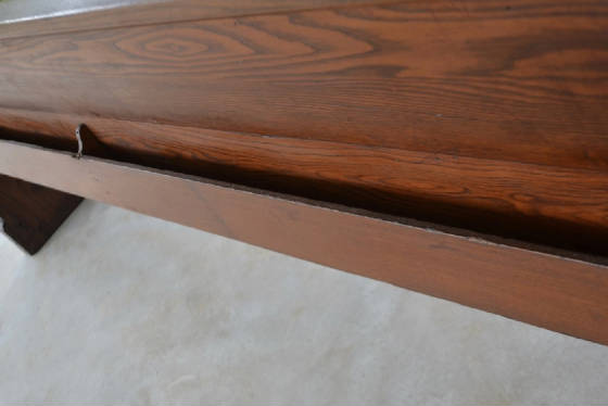 early20thcenturylongwoodenbenchwitharmsandhighbackcsv0030000200407.jpg