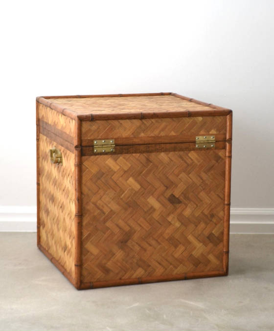 midcenturyliddedwovenrattansidetableorchestwithstoragesec0011001200904.jpg