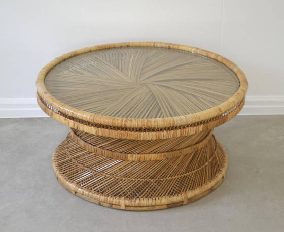 midcenturyroundwovenrattahcoffeetablewithinsetglasstopawha005000220040b4.jpg