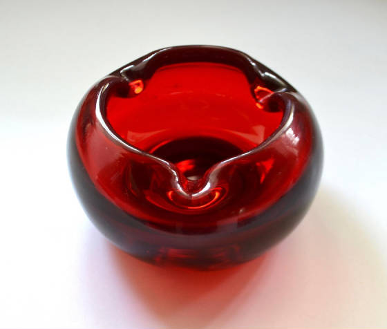 midcenturyrubyblownglassbowlSWA0070003200314.jpg