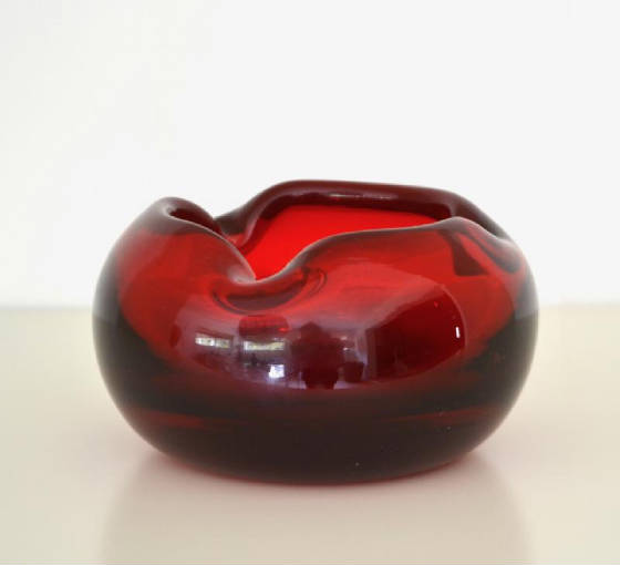 midcenturyrubyblownglassbowlSWA0070003200315.jpg