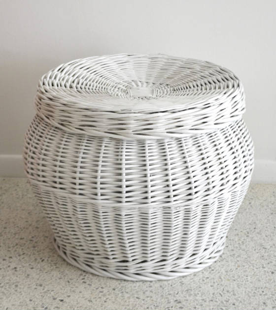 midcenturywhitelacqueredroundwovenrattanliddedbasketsts0040001200813.jpg