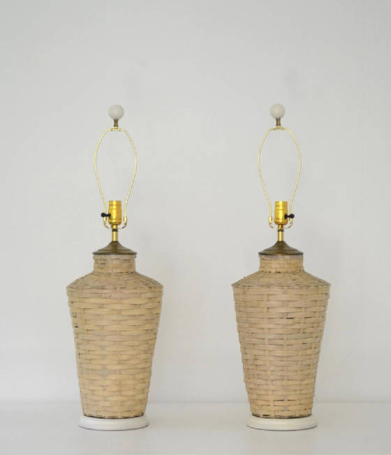 pairofmidcenturywovenrattanbasketformtablelampsonwhitelaqueredbasesbgs0080002200404.jpg
