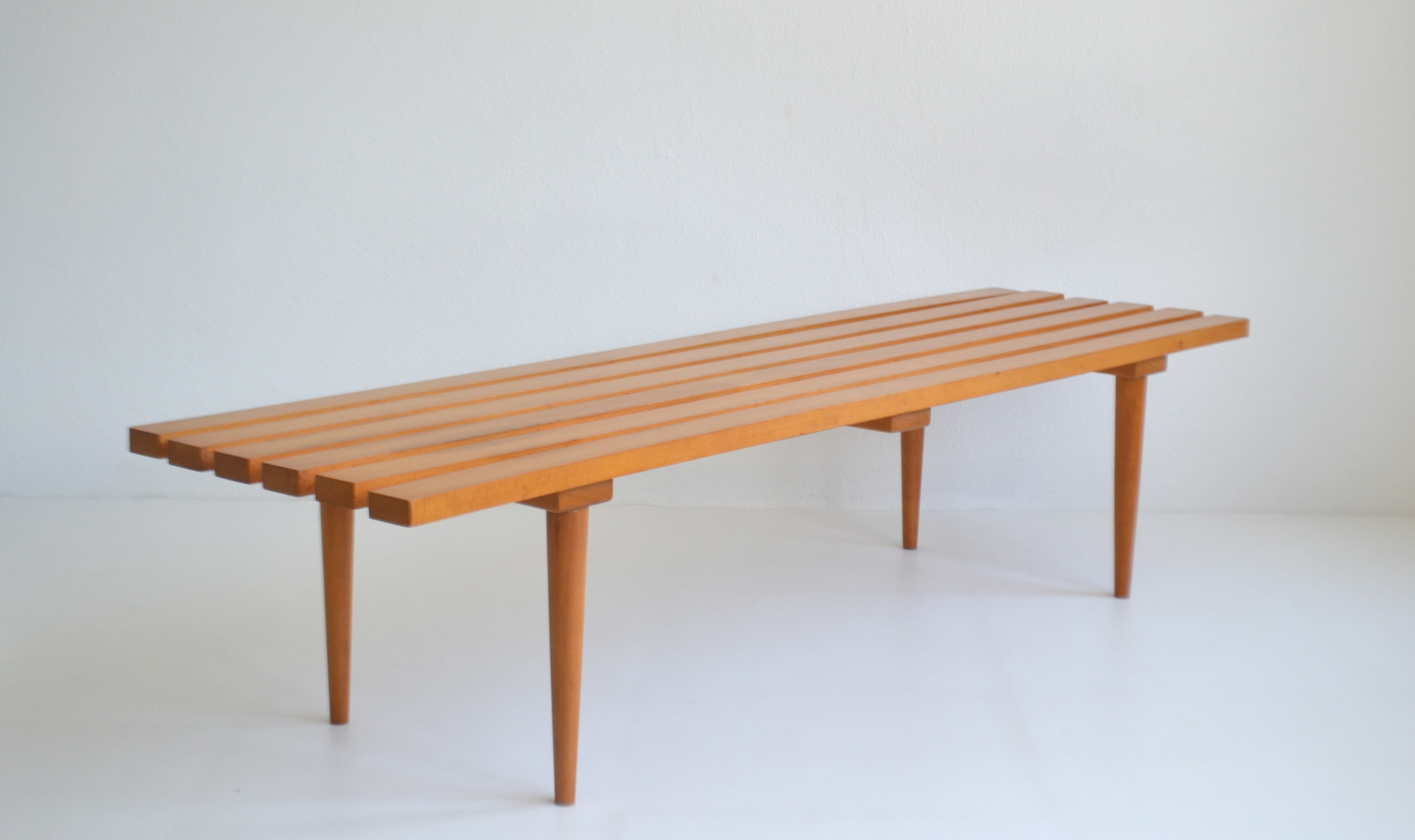 MidCenturyWoodSlatBench patrick moultney design group.JPG