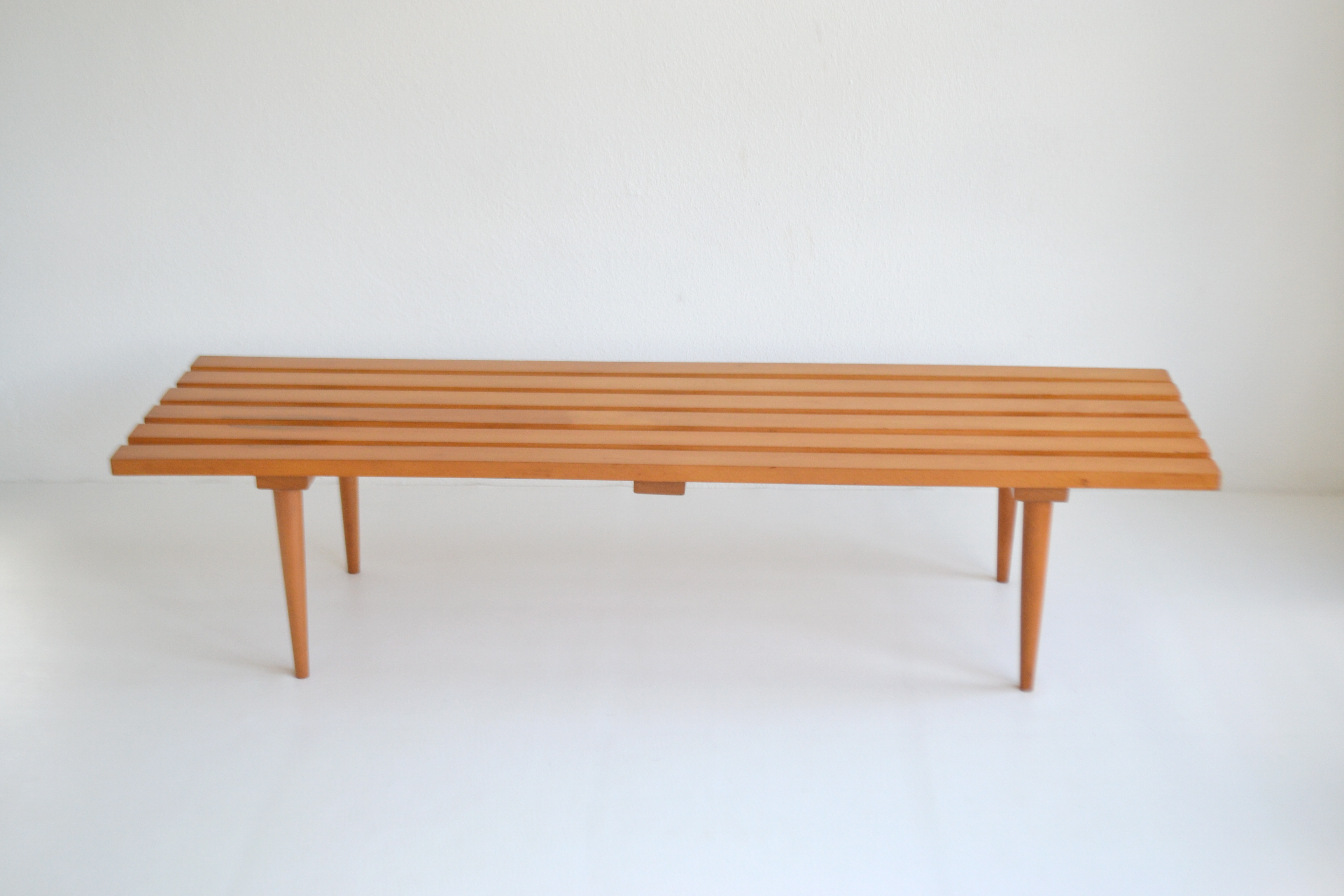 MidCenturyWoodSlatBench patrick moultney design group.JPG